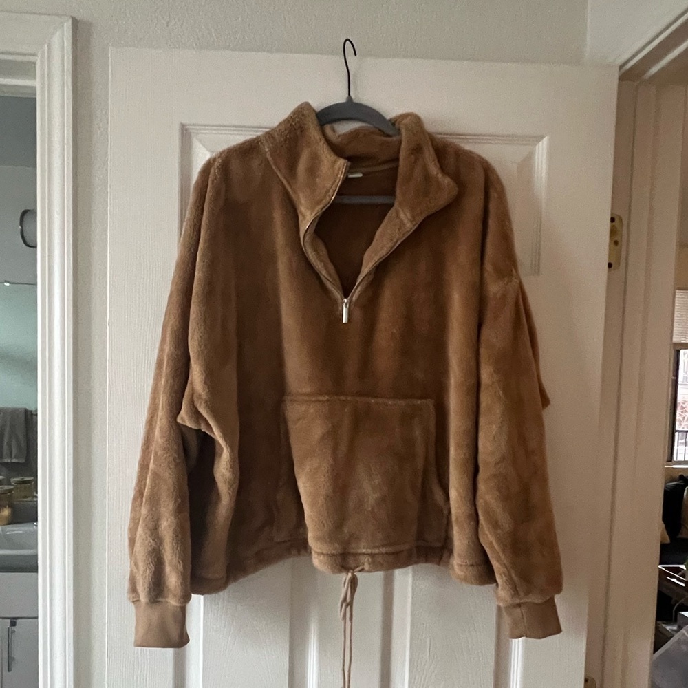 Women's Fuzzy Old Navy Tan Jacket